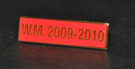 Breast Jewel Middle Date Bar 'WM 2009-2010 - Gilt on Red Enamel - Click Image to Close